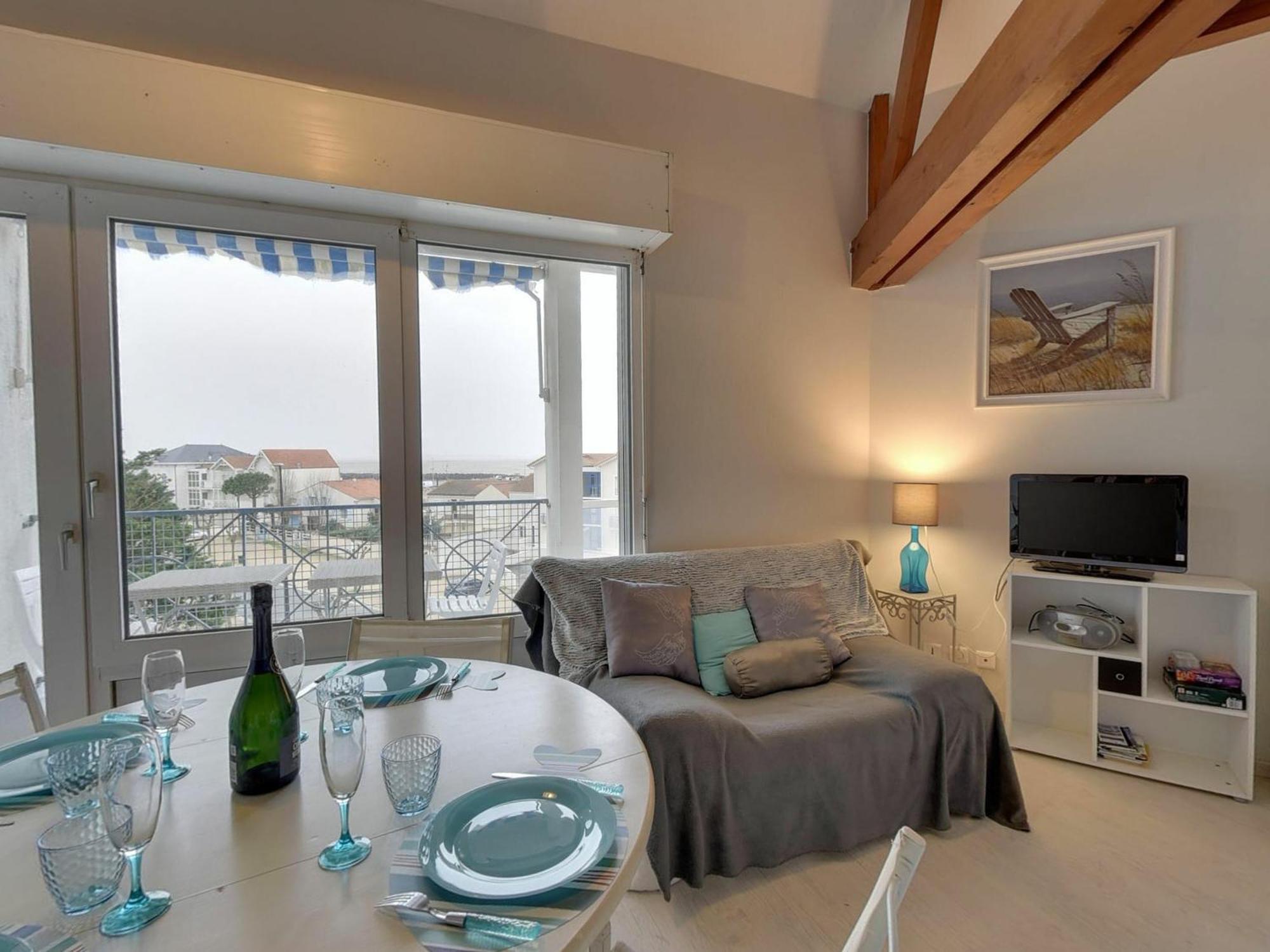 Duplex 3 Pieces A Deux Pas De La Plage Avec Parking - 4 Pers - Fr-1-706-16 Chatelaillon-Plage Ngoại thất bức ảnh